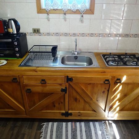 Hostal Lago Condor 푸에르토나탈레스 외부 사진