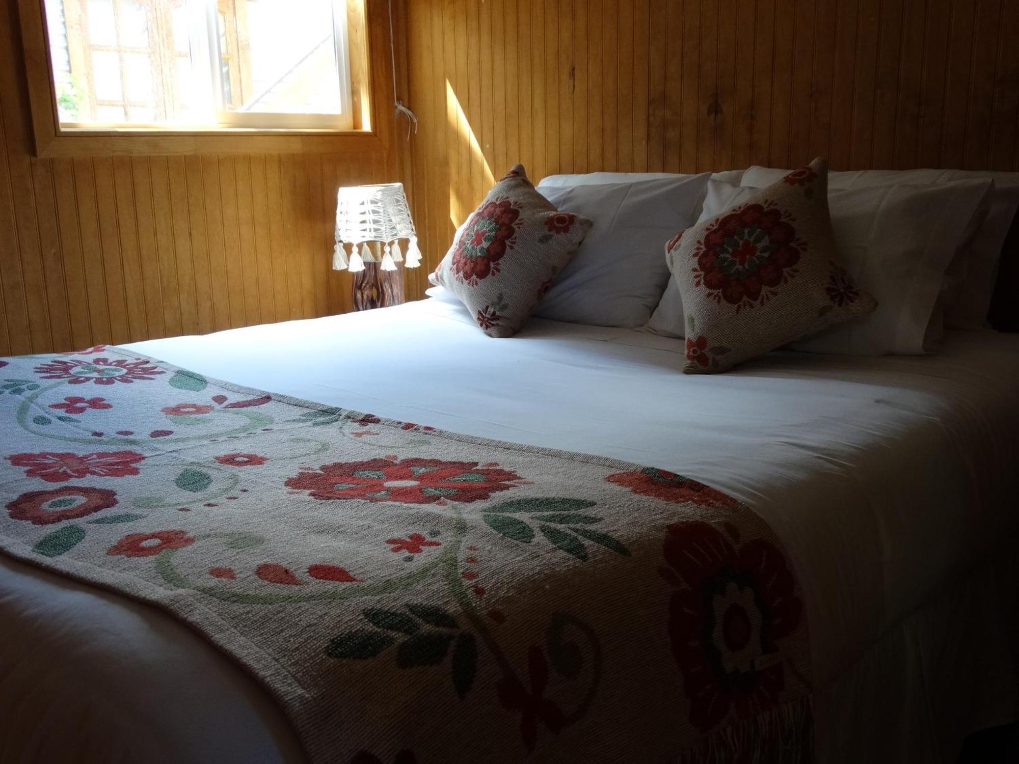 Hostal Lago Condor 푸에르토나탈레스 외부 사진
